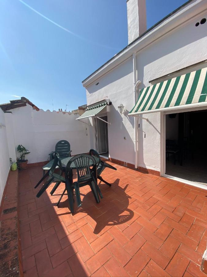 Apartamentos Mitus Canet De Mar Exterior photo
