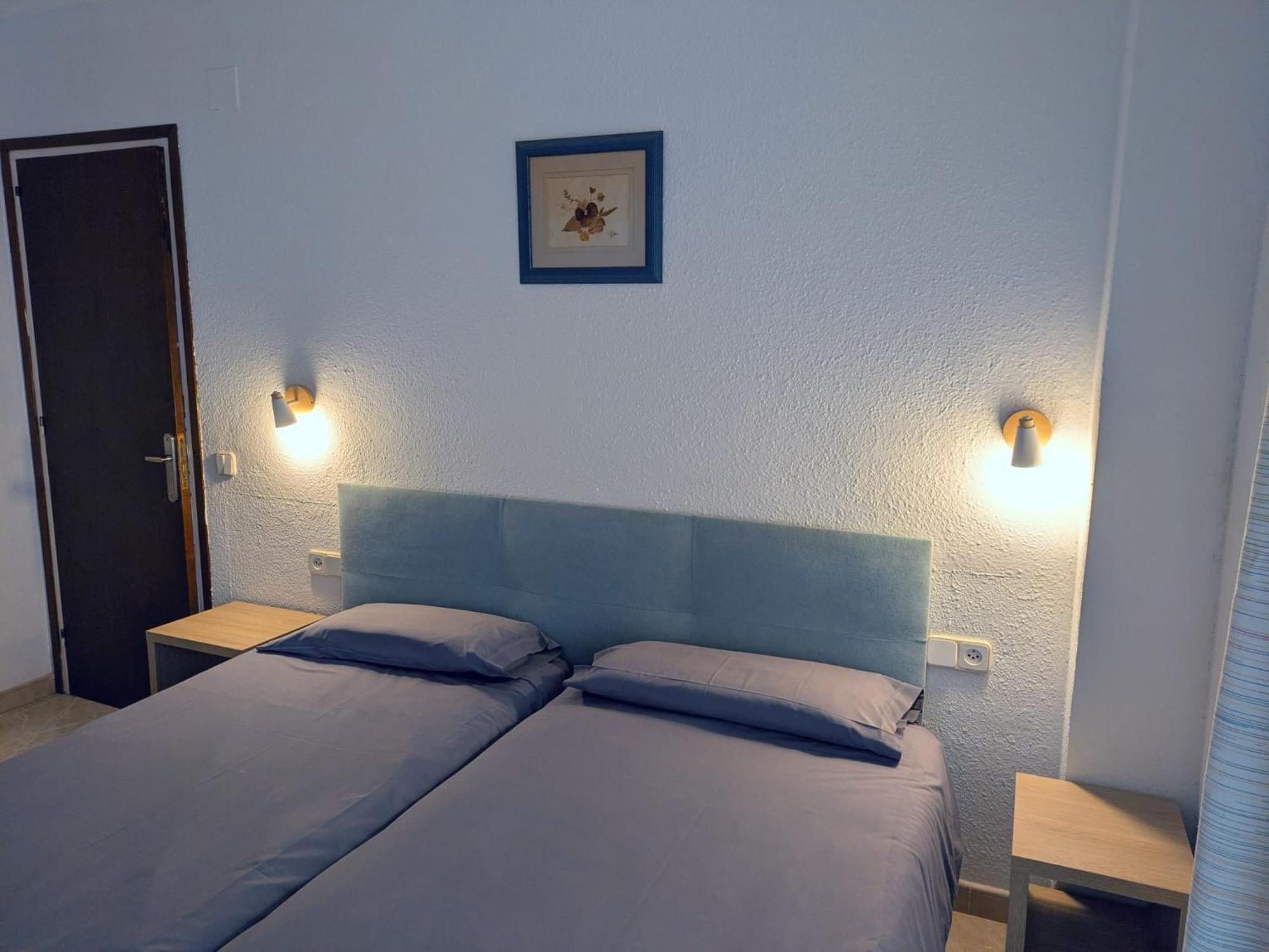 Apartamentos Mitus Canet De Mar Exterior photo